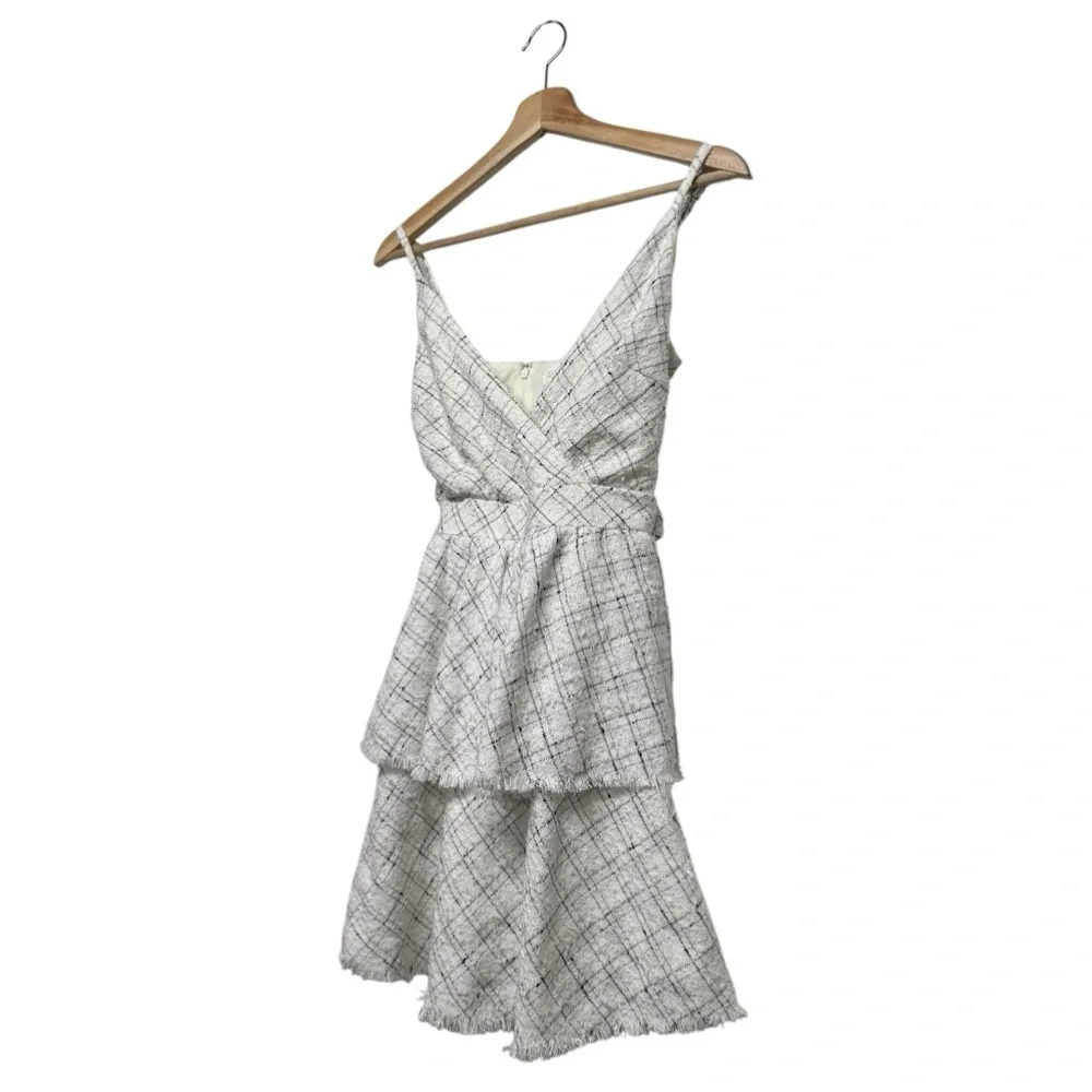 NWOT REVOLVE LOVERS & FRIENDS Nim Tweed Mini Dress S - Picture 5 of 9